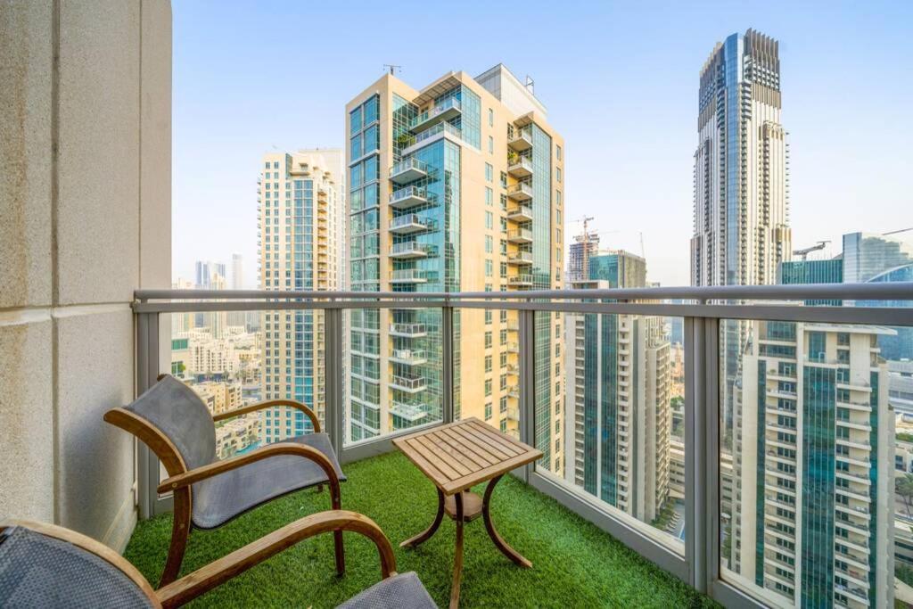 Spectacular Burj & Fountain View - Luxurious 3 Bedrooms & Maids Room - The Residences Dubai Exteriör bild